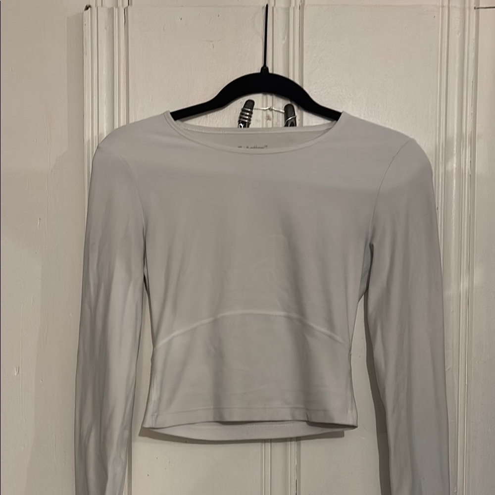 Aritzia TNA Action Women's Long Sleeve Athletic Top White